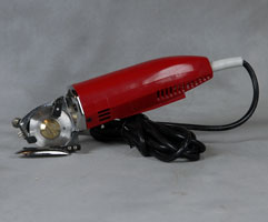 MB 50 Rechargeable cutter